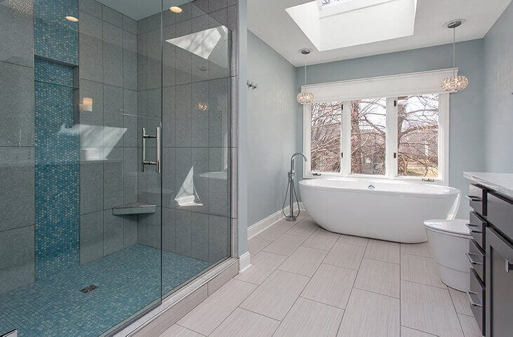 How to Hire the Best Contractor For Your Bathroom Remodel